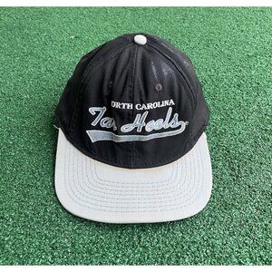Vtg North Carolina UNC Tar Heels Script Snapback Hat 90's